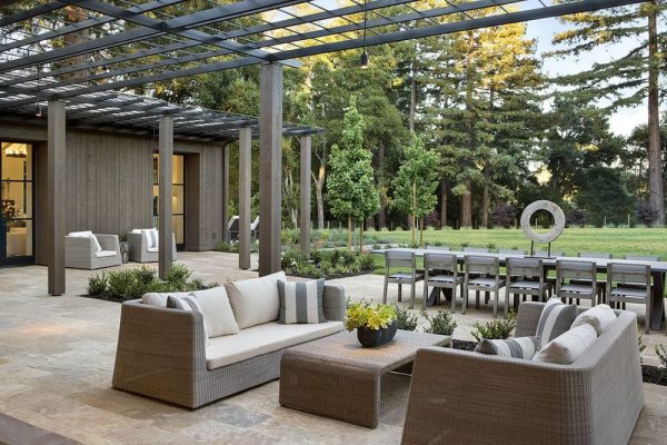 How to Create the Ultimate Outdoor Living Space